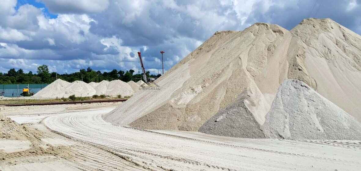 many uses of silica sand