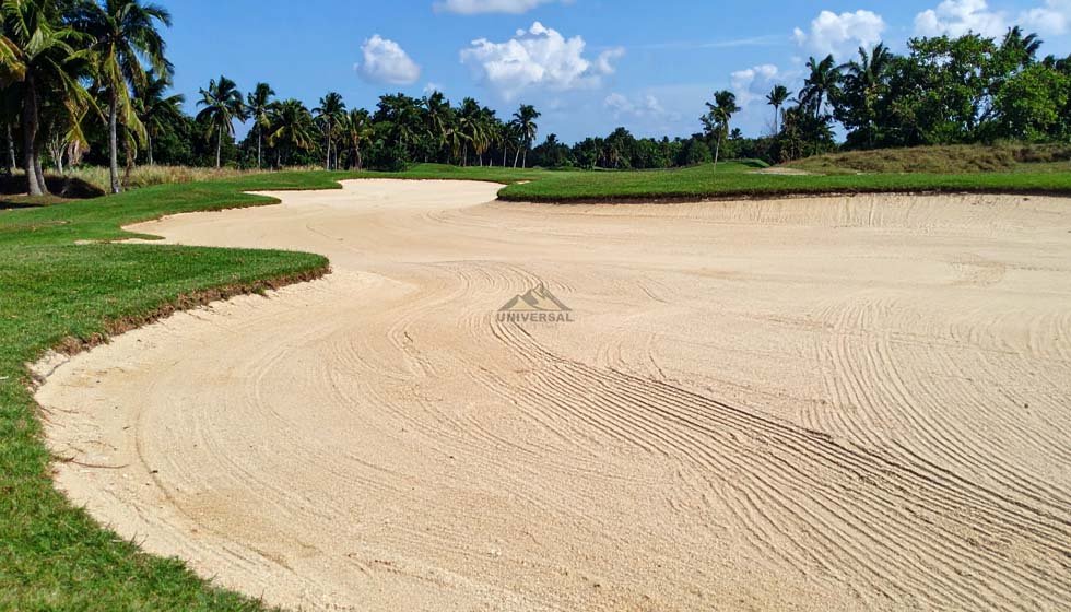 Use Silica in Sports fields and golf courses